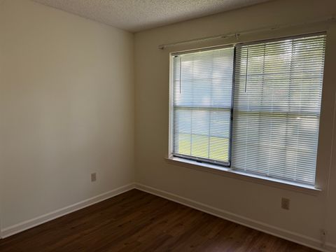 Tiny photo for 432 Merlin Way, Tallahassee, FL 32301 (MLS # 402111)