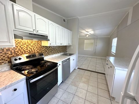 Tiny photo for 2917 Mission Road, Tallahassee, FL 32304 (MLS # 397295)