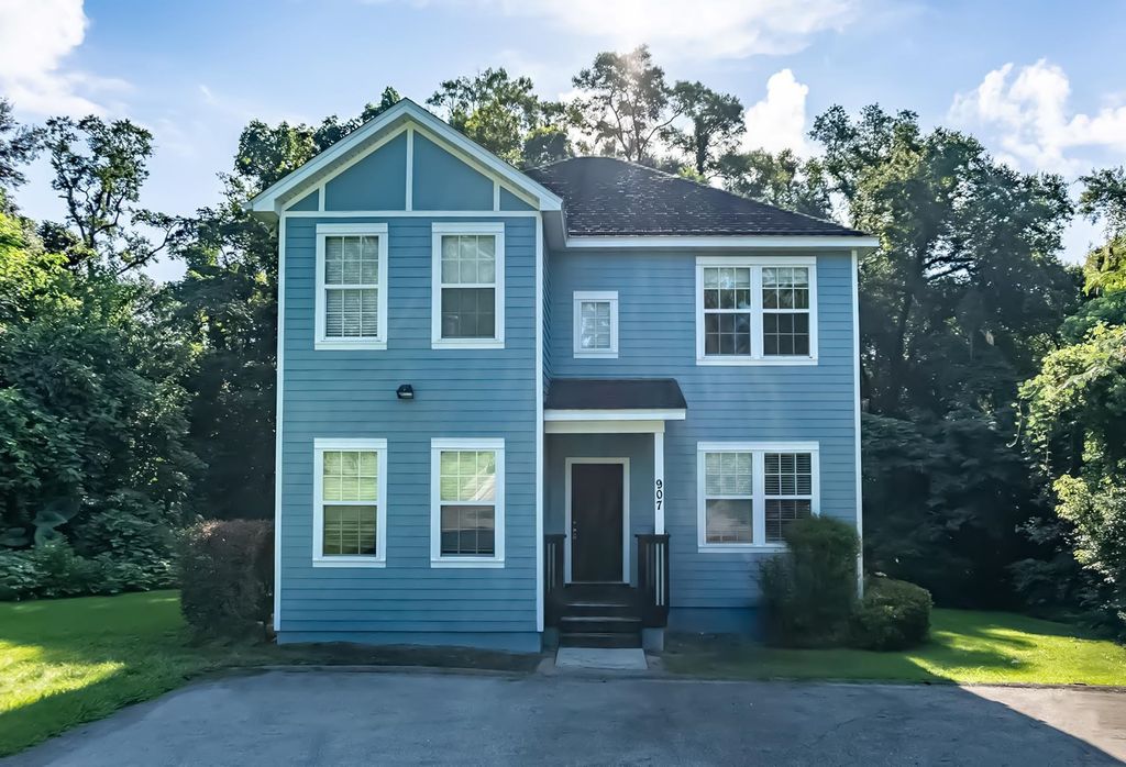 Photo of 907 Buena Vista Drive, Tallahassee, FL 32304 (MLS # 389405)