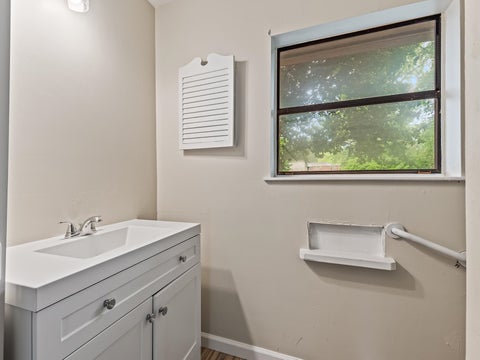 Tiny photo for 1734 RAY Road, Tallahassee, FL 32303 (MLS # 401908)