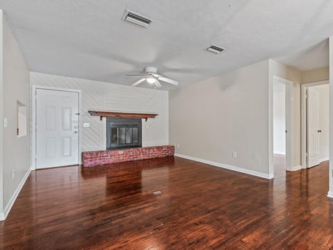 Tiny photo for 1734 RAY Road, Tallahassee, FL 32303 (MLS # 401908)
