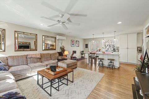 Tiny photo for 205 N MERIDIAN Street, Tallahassee, FL 32301 (MLS # 396382)