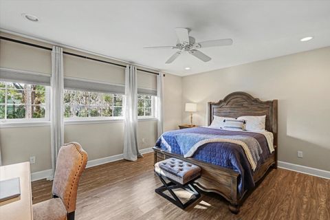 Tiny photo for 205 N MERIDIAN Street, Tallahassee, FL 32301 (MLS # 396382)