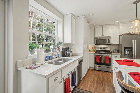 Tiny photo for 205 N MERIDIAN Street, Tallahassee, FL 32301 (MLS # 396382)