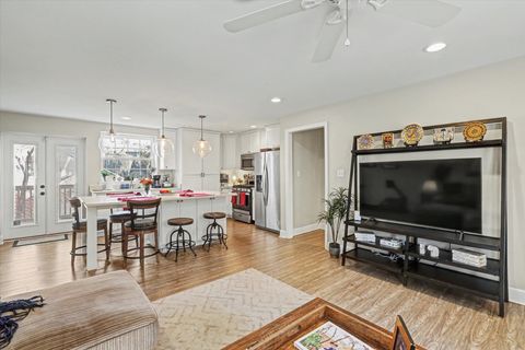 Tiny photo for 205 N MERIDIAN Street, Tallahassee, FL 32301 (MLS # 396382)