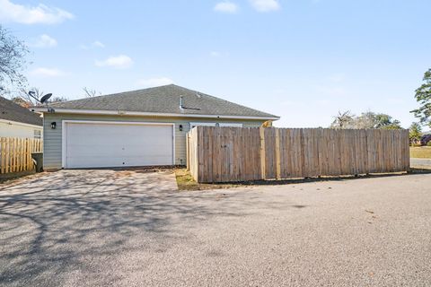 Tiny photo for 215 Waynard Way, Tallahassee, FL 32317 (MLS # 394808)