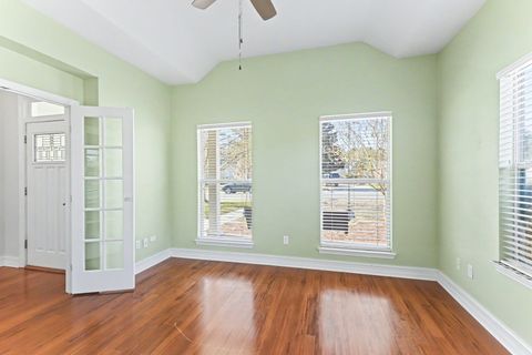 Tiny photo for 215 Waynard Way, Tallahassee, FL 32317 (MLS # 394808)