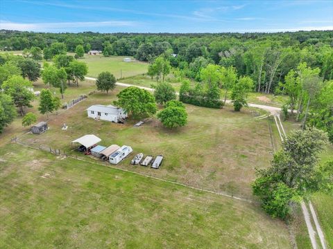 Tiny photo for 1164 Oaklands Plantation Road, Monticello, FL 32344 (MLS # 399174)