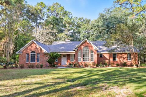 Photo of 10500 Lake Iamonia Drive, Tallahassee, FL 32312 (MLS # 392282)