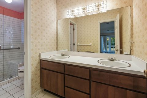 Tiny photo for 2926 S SHAMROCK, Tallahassee, FL 32309 (MLS # 393020)