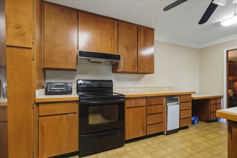 Tiny photo for 2926 S SHAMROCK, Tallahassee, FL 32309 (MLS # 393020)