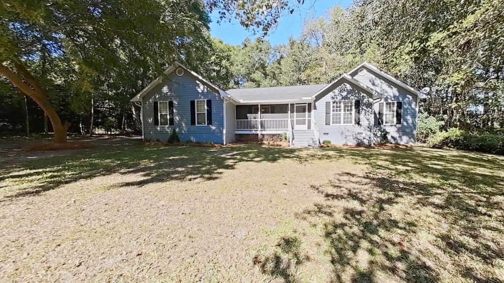 Photo of 401 Habersham Road, Thomasville, GA 31792 (MLS # 392851)