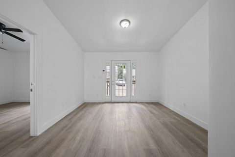 Tiny photo for 2213 Magnolia Circle #2, Tallahassee, FL 32301 (MLS # 391762)