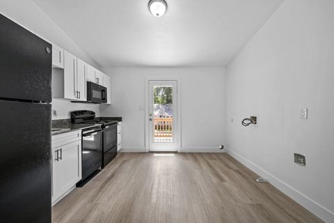 Tiny photo for 2213 Magnolia Circle #2, Tallahassee, FL 32301 (MLS # 391762)