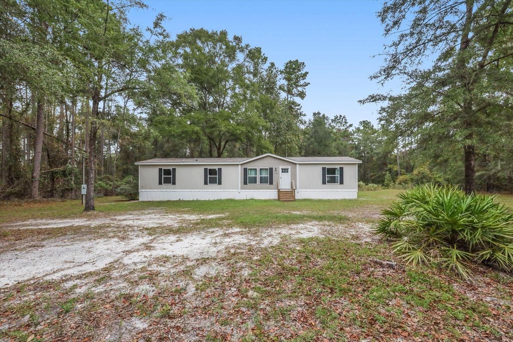 Photo of 7760 MERIDALE Drive, Tallahassee, FL 32305 (MLS # 392792)