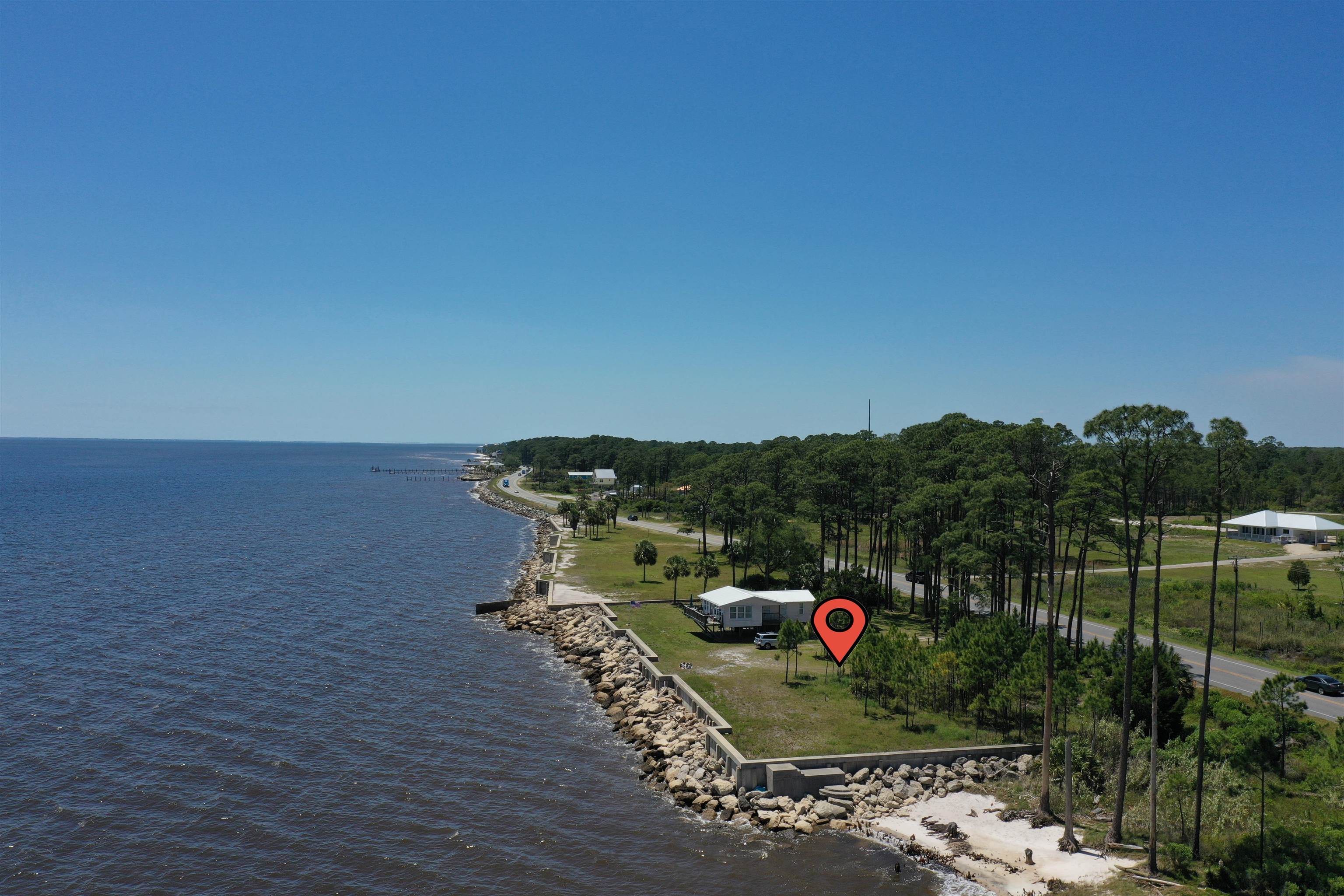 2138 Highway 98 W