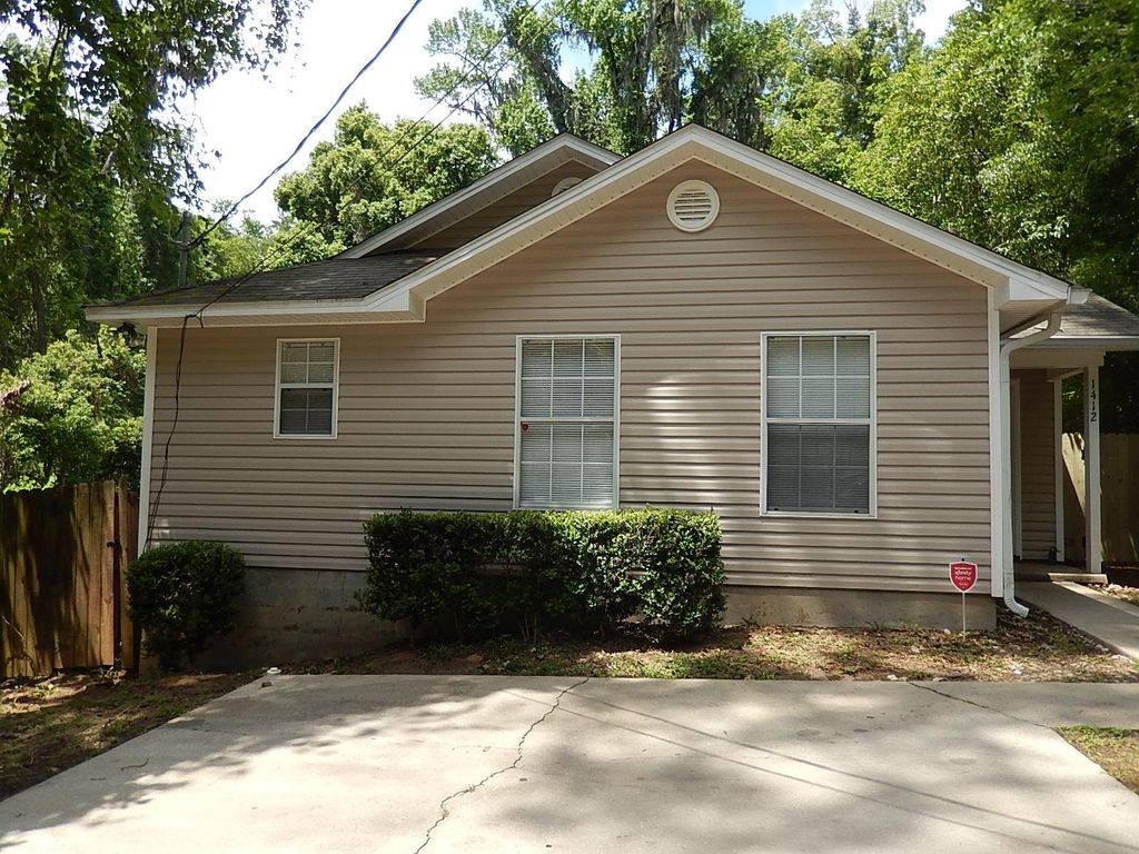 Photo of 1412 Calloway Street, Tallahassee, FL 32304 (MLS # 399088)