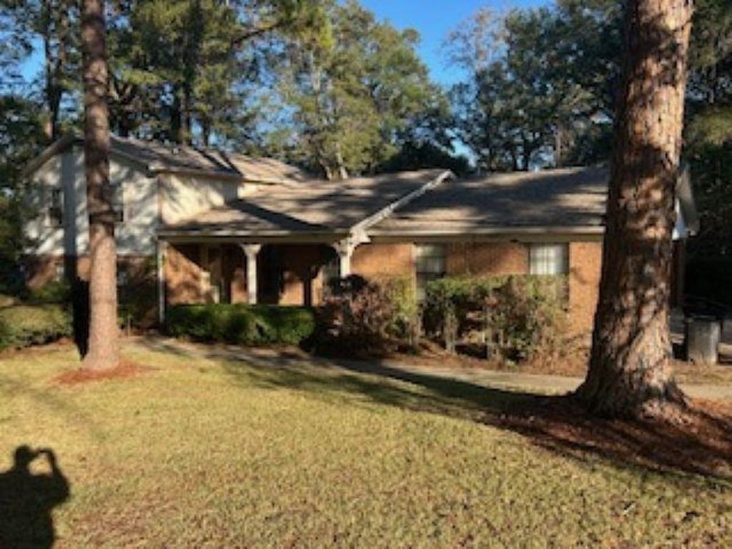Photo of 4421 W Shannon Lakes Drive, Tallahassee, FL 32309 (MLS # 393991)