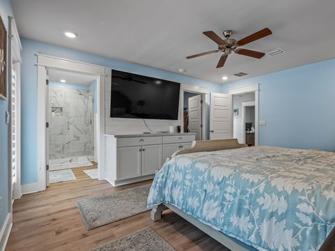 Tiny photo for 122 Treehouse Circle, St Teresa, FL 32358 (MLS # 399073)