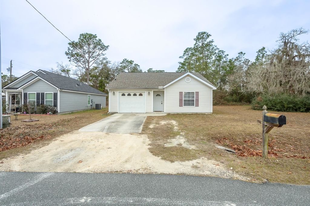 Photo of 162 Lance Lane, Crawfordville, FL 32327 (MLS # 394727)