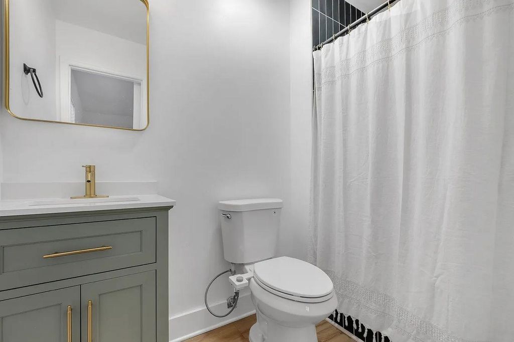 Photo of 246 intrepid ct Courts #1, Tallahassee, FL 32312 (MLS # 398680)