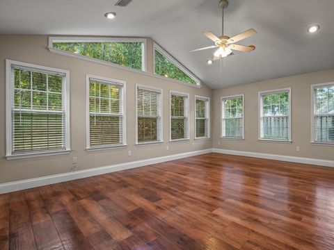 Tiny photo for 163 Sugar Plum Drive, Tallahassee, FL 32312 (MLS # 394007)