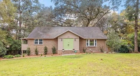 Photo of 2615 Royal Oaks Drive, Tallahassee, FL 32309 (MLS # 391968)
