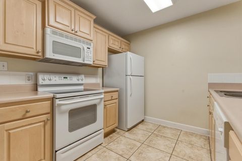 Tiny photo for 710 Reid Street, Tallahassee, FL 32303 (MLS # 394905)
