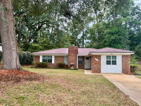 Photo of 3707 CARACUS Court, Tallahassee, FL 32303 (MLS # 392222)