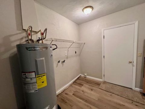 Tiny photo for 3707 CARACUS Court, Tallahassee, FL 32303 (MLS # 392222)