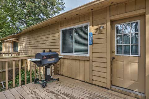 Tiny photo for 1609 Willow Bend Way #A, Tallahassee, FL 32301 (MLS # 402176)