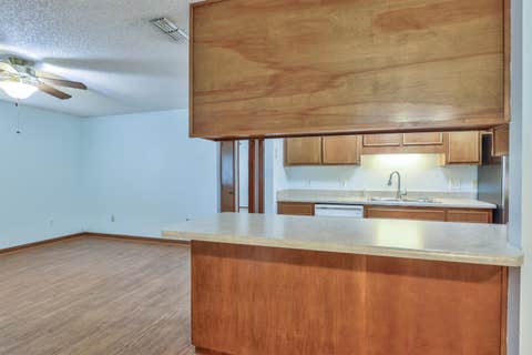 Tiny photo for 1609 Willow Bend Way #A, Tallahassee, FL 32301 (MLS # 402176)