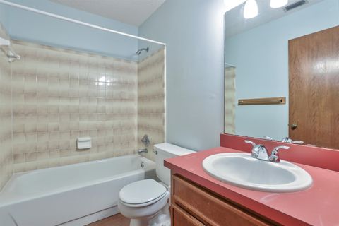 Tiny photo for 1609 Willow Bend Way #A, Tallahassee, FL 32301 (MLS # 402176)