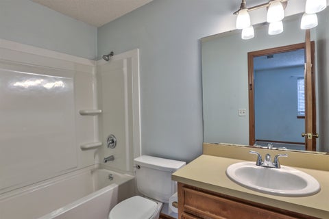 Tiny photo for 1609 Willow Bend Way #A, Tallahassee, FL 32301 (MLS # 402176)
