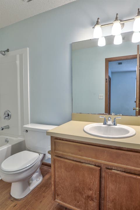 Tiny photo for 1609 Willow Bend Way #A, Tallahassee, FL 32301 (MLS # 402176)