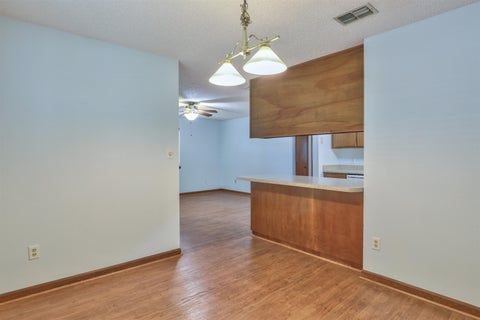 Tiny photo for 1609 Willow Bend Way #A, Tallahassee, FL 32301 (MLS # 402176)
