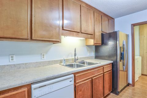 Tiny photo for 1609 Willow Bend Way #A, Tallahassee, FL 32301 (MLS # 402176)