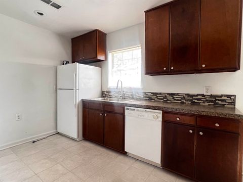 Tiny photo for 809 Briandav Street, Tallahassee, FL 32305 (MLS # 399446)