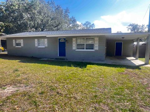 Photo of 809 Briandav Street, Tallahassee, FL 32305 (MLS # 399446)