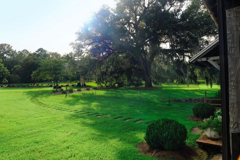Tiny photo for 10800 Mccracken Road, Tallahassee, FL 32309 (MLS # 390208)