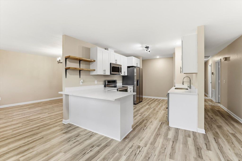 Photo of 2805 Tipperary Drive Dr, Tallahassee, FL 32309 (MLS # 398604)