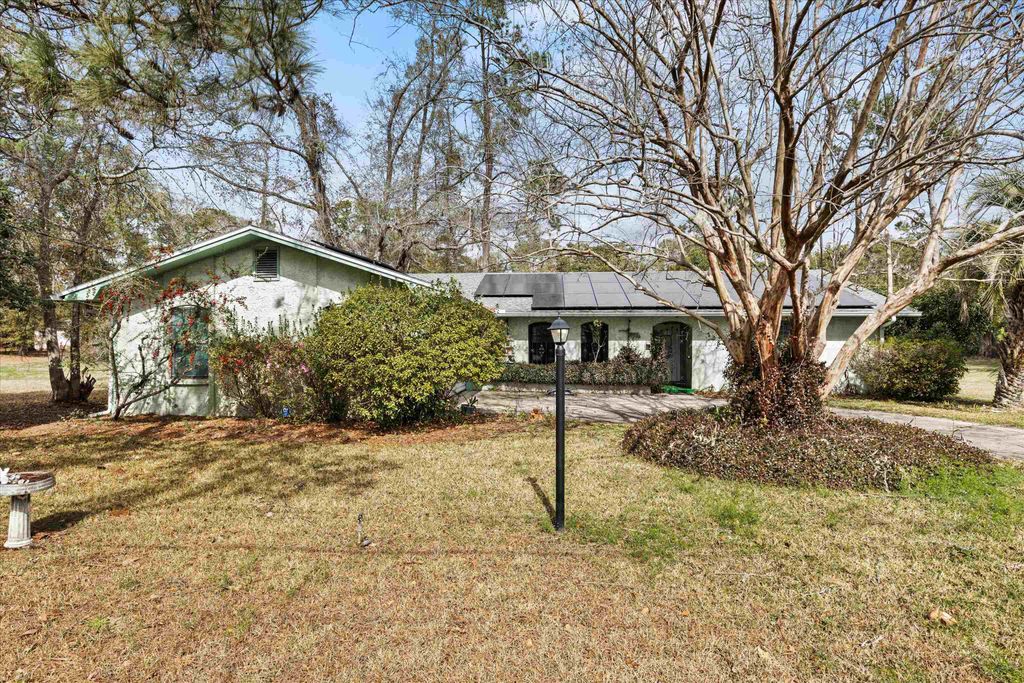 Photo of 708 BROOKRIDGE Drive, Tallahassee, FL 32305 (MLS # 396412)
