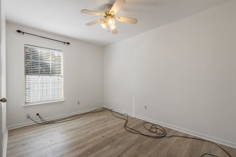 Tiny photo for 2788 Oak Park Court, Tallahassee, FL 32308 (MLS # 393377)