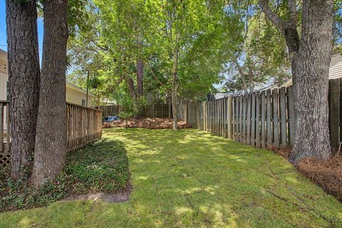 Tiny photo for 8412 WELLESLY Place, Tallahassee, FL 32312 (MLS # 400883)