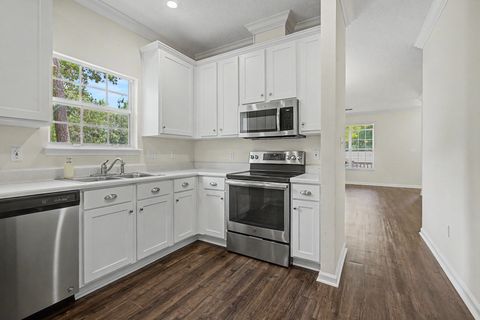 Tiny photo for 8412 WELLESLY Place, Tallahassee, FL 32312 (MLS # 400883)
