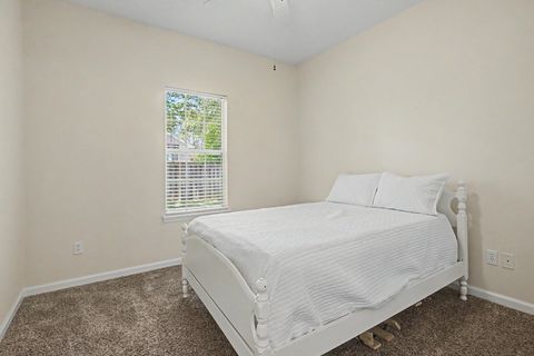 Tiny photo for 8412 WELLESLY Place, Tallahassee, FL 32312 (MLS # 400883)