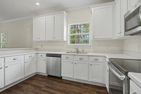 Tiny photo for 8412 WELLESLY Place, Tallahassee, FL 32312 (MLS # 400883)