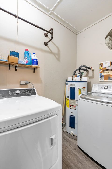 Tiny photo for 1269 SPRING CREEK Highway, Crawfordville, FL 32327 (MLS # 394434)