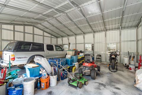 Tiny photo for 1269 SPRING CREEK Highway, Crawfordville, FL 32327 (MLS # 394434)