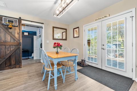 Tiny photo for 1269 SPRING CREEK Highway, Crawfordville, FL 32327 (MLS # 394434)